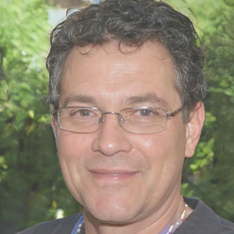 Frieder Naumann - Leiter Curriculum-Entwicklung